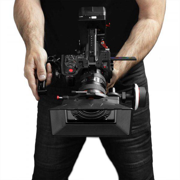 Canon EOS R5C, R5, R6 Kit with Matte Box Follow Focus 02_SHAPE_Canon_R5C_R5_R6_Camera_Bundle_Rig_Kit