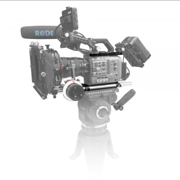 Sony FX6 camera cage and 15 mm LW rod system 04_SHAPE_Sony_FX6_Camera_Cage_and_Rod_Bloc_System